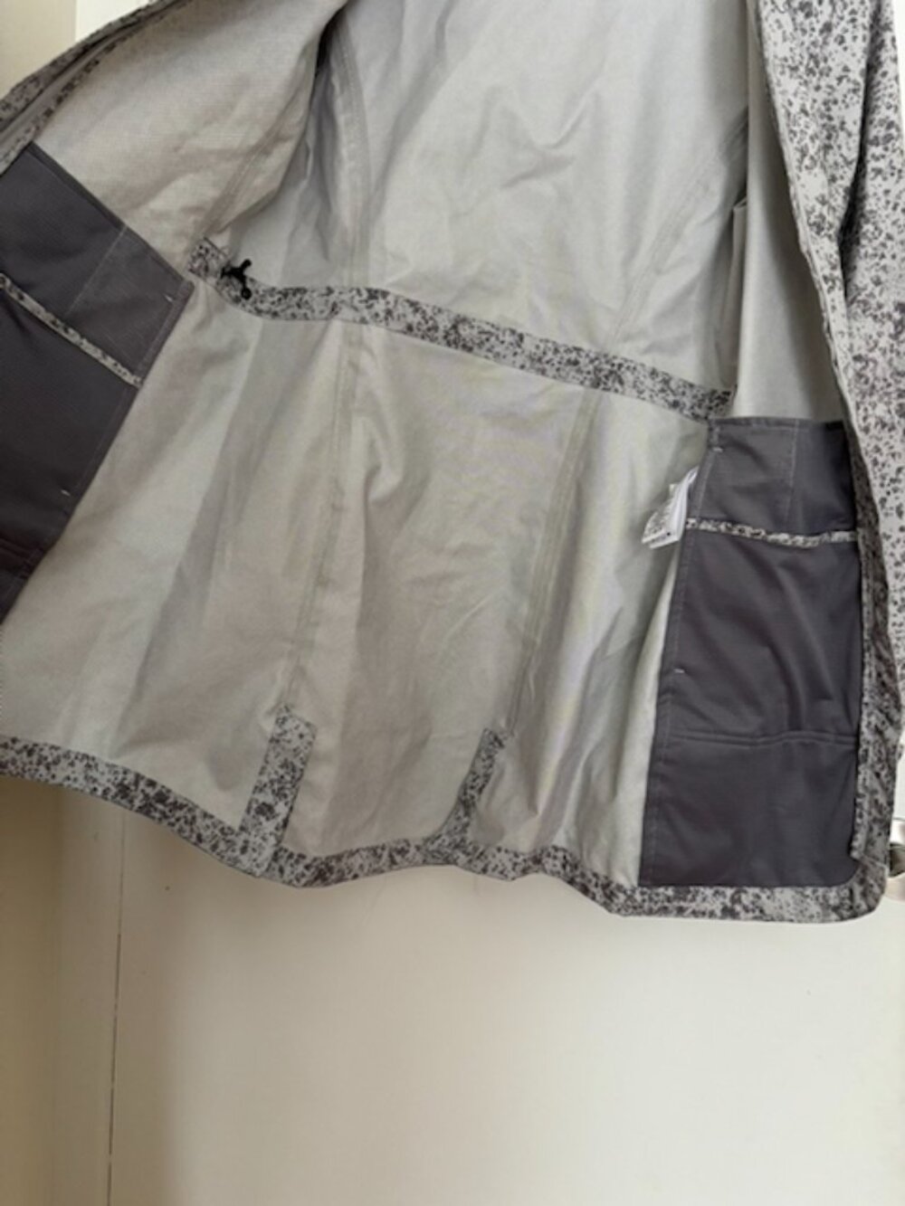 LOLE Spring/Fall jacket - XS - Picture 4 of 6